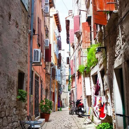 In With Sea View, Balcony, Air Conditioning, W-lan 81-3 Guest house Rovinj